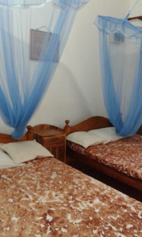 Rose Blossom Hotel Mirissa Kültér fotó